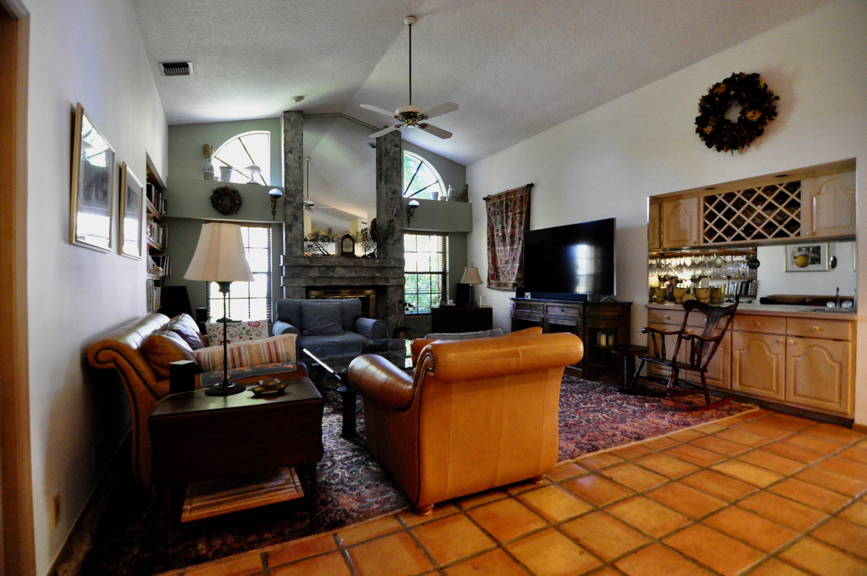 6684 Wood Lake Road Jupiter, FL 33458 - Photo 17 of 46 DSC_0207