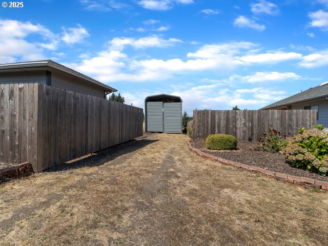 6593 Rippling Brook Drive Southeast Salem, OR 97317 - Photo 31 of 48 a view of a backyard