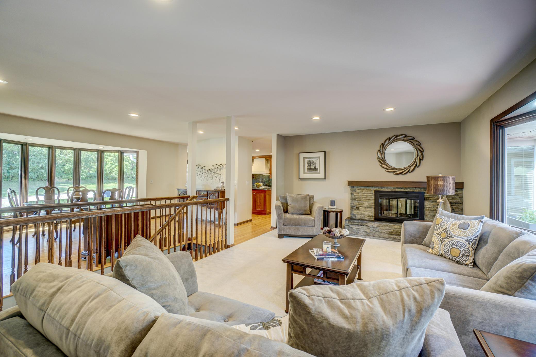 5804 West 70th Street Edina, MN 55439 - Photo 7 of 45 Gallery Image 7