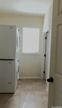 $2,800 | 9010 Phoenix, Converse, TX 78109