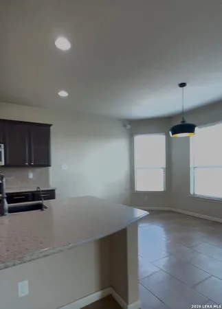 $2,800 | 9010 Phoenix, Converse, TX 78109