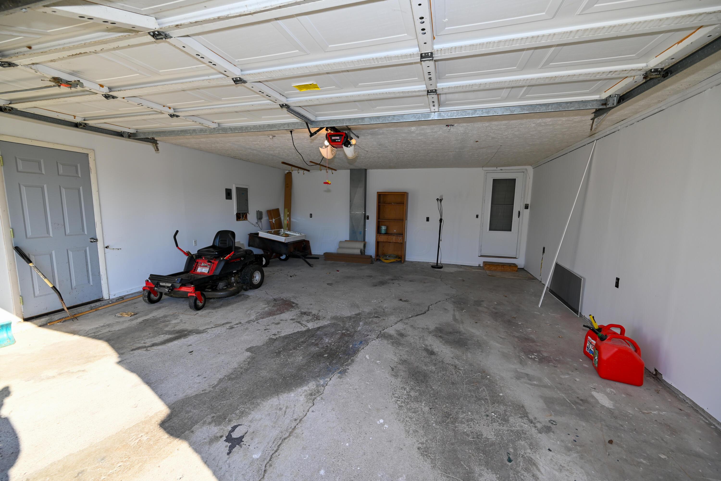 1420 Crissinger Road Marion, OH 43302 - Photo 46 of 73 42