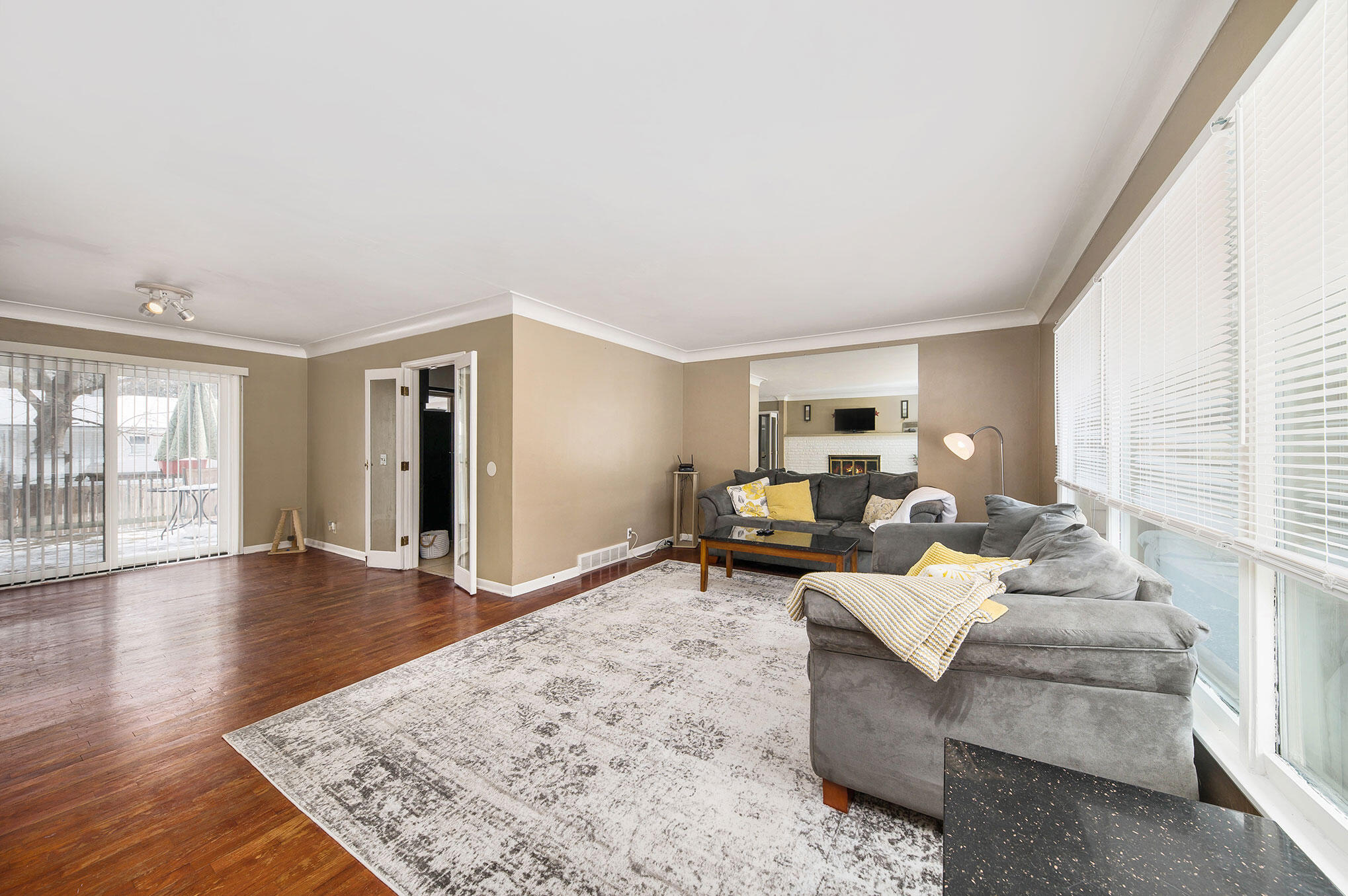 511 Hamilton Road Parchment, MI 49004 - Photo 5 of 32 Converted_5