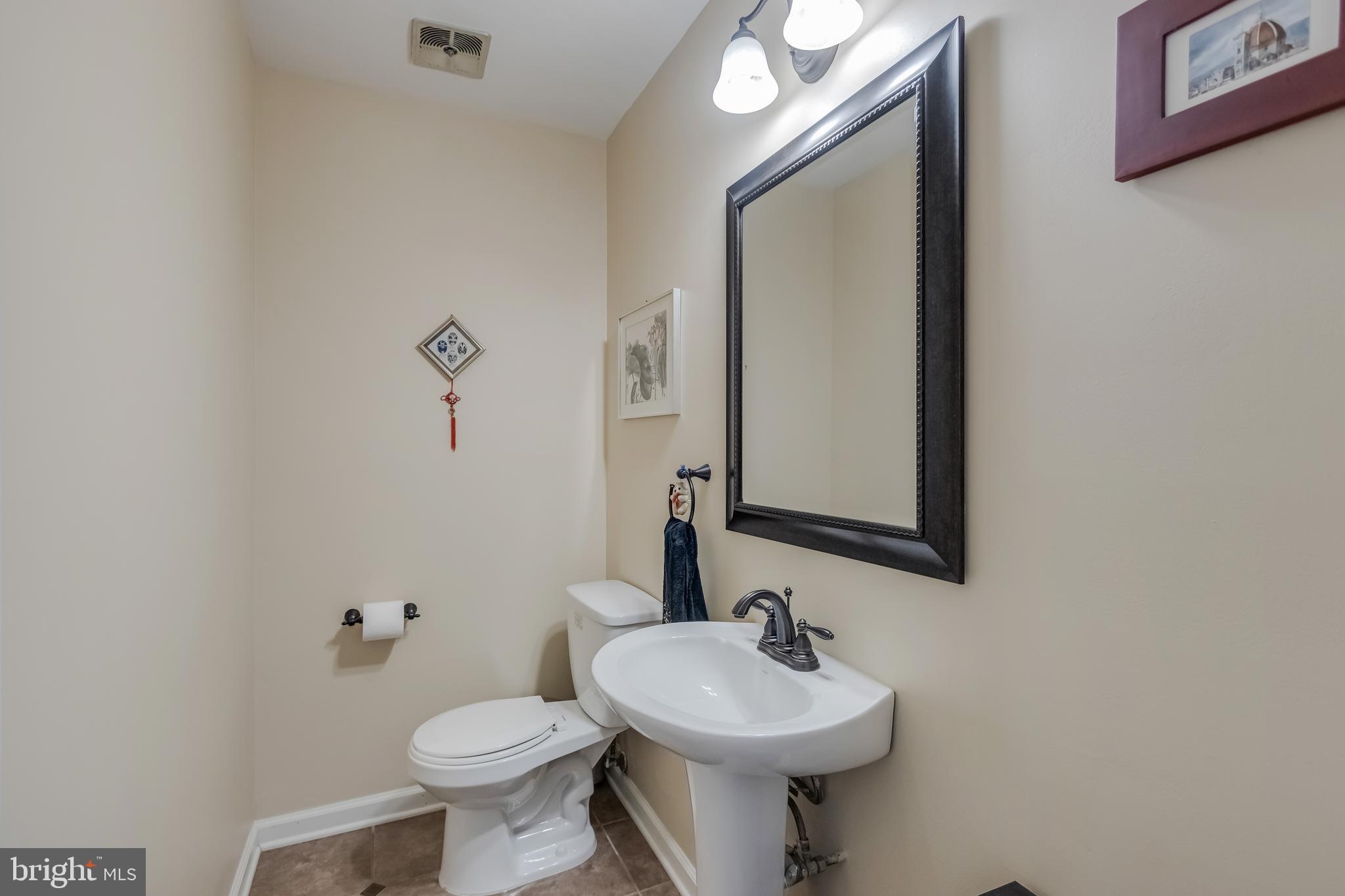 13824 Rippling Brook Drive Silver Spring, MD 20906 - Photo 21 of 39 Main level renovated powder room