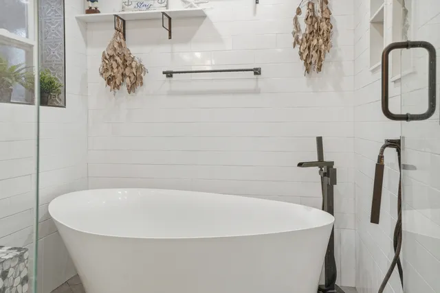 $579,900 | 16938 South Cicero Avenue, Oak Forest, IL 60452