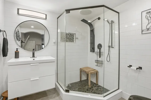 $579,900 | 16938 South Cicero Avenue, Oak Forest, IL 60452