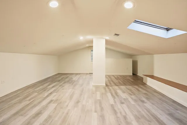 $579,900 | 16938 South Cicero Avenue, Oak Forest, IL 60452