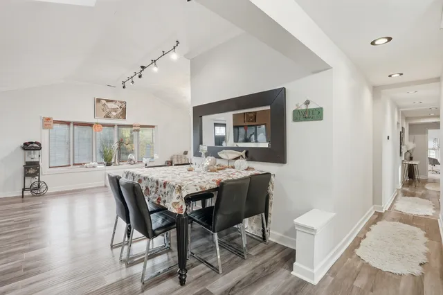 $579,900 | 16938 South Cicero Avenue, Oak Forest, IL 60452