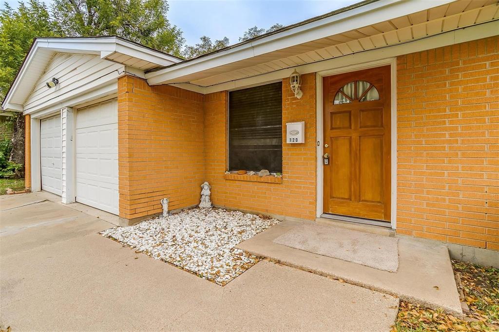 120 Northwest Wanda Way Burleson, TX 76028 - Photo 2 of 2