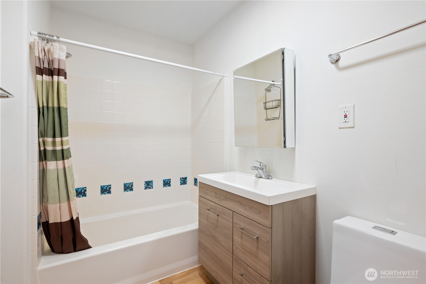 215 Paxton Road Kelso, WA 98626 - Photo 14 of 37 Gallery Image 14