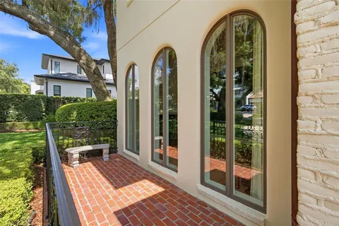 $5,600,000 | 2228 Azalea Place, Winter Park, FL 32789