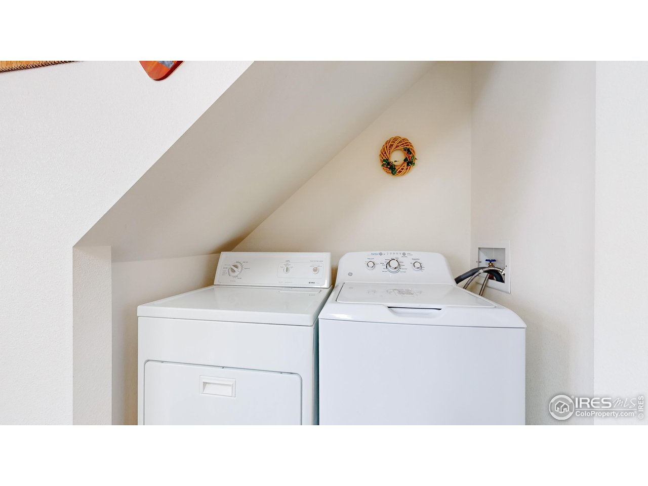 2120 Fall River Road, Unit 2 Estes Park, CO 80517 - Photo 17 of 39 a utility room with dryer and washer