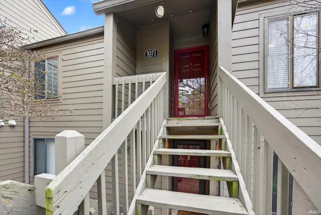 $170,000 | 9371 South Lake Ridge Drive, Bloomington, IN 47401