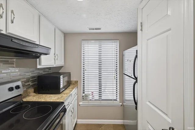 $170,000 | 9371 South Lake Ridge Drive, Bloomington, IN 47401