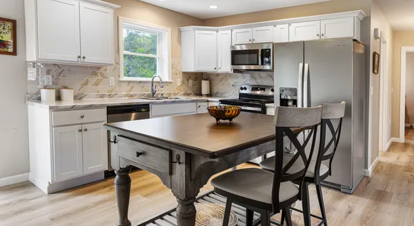 $271,900 | 51 Stearns Farm Road, Hampden, ME 04444