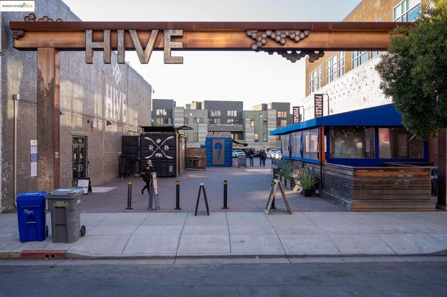 $669,000 | 438 West Grand Avenue, Unit 422, Oakland, CA 94612