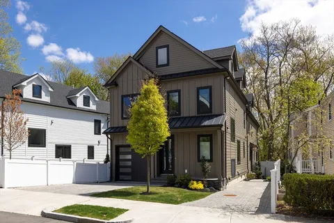 $1,775,000 | 354 Linwood Avenue, Unit 354, Newton, MA 02460
