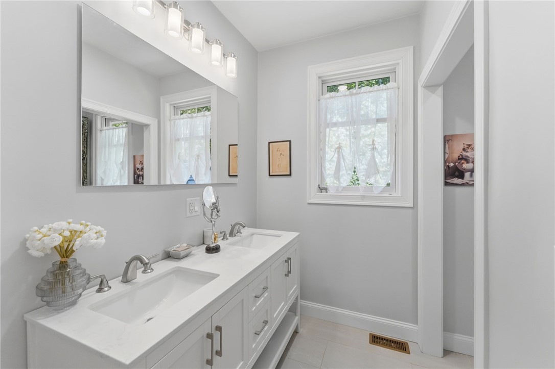 685 Curtis Corner Road South Kingstown, RI 02879 - Photo 27 of 50