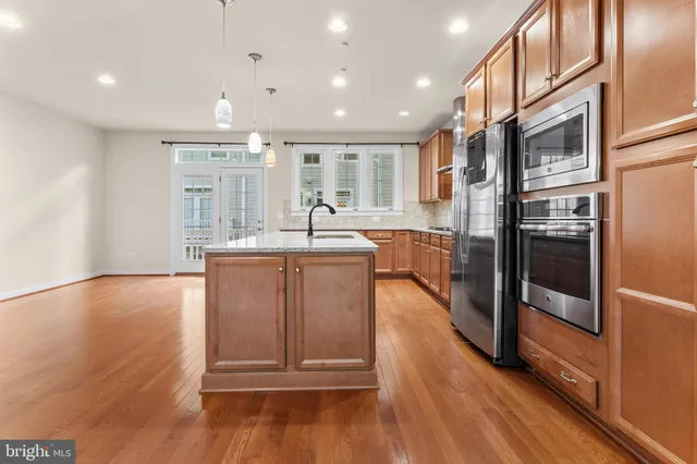 $3,500 | 13693 Neil Armstrong Avenue, Herndon, VA 20171