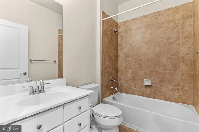 $3,500 | 13693 Neil Armstrong Avenue, Herndon, VA 20171