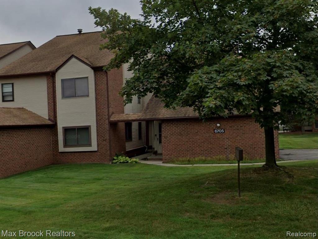 6705 Ridgefield Circle, Unit 101 West Bloomfield, MI 48322 - Photo 1 of 1