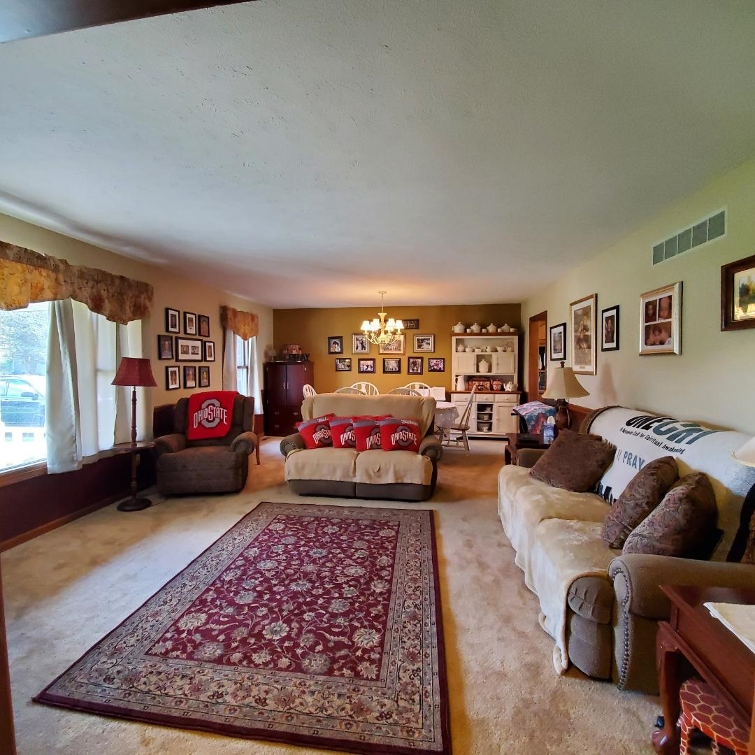 23673 Ridgemont Lane Elkhart, IN 46516 - Photo 8 of 32 Gallery Image 8