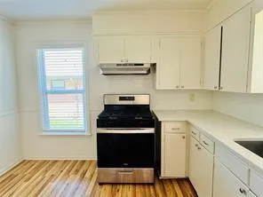 $1,600 | 1015 West Sycamore Street, Sherman, TX 75092