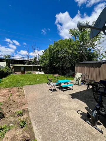 a view of a park with plants