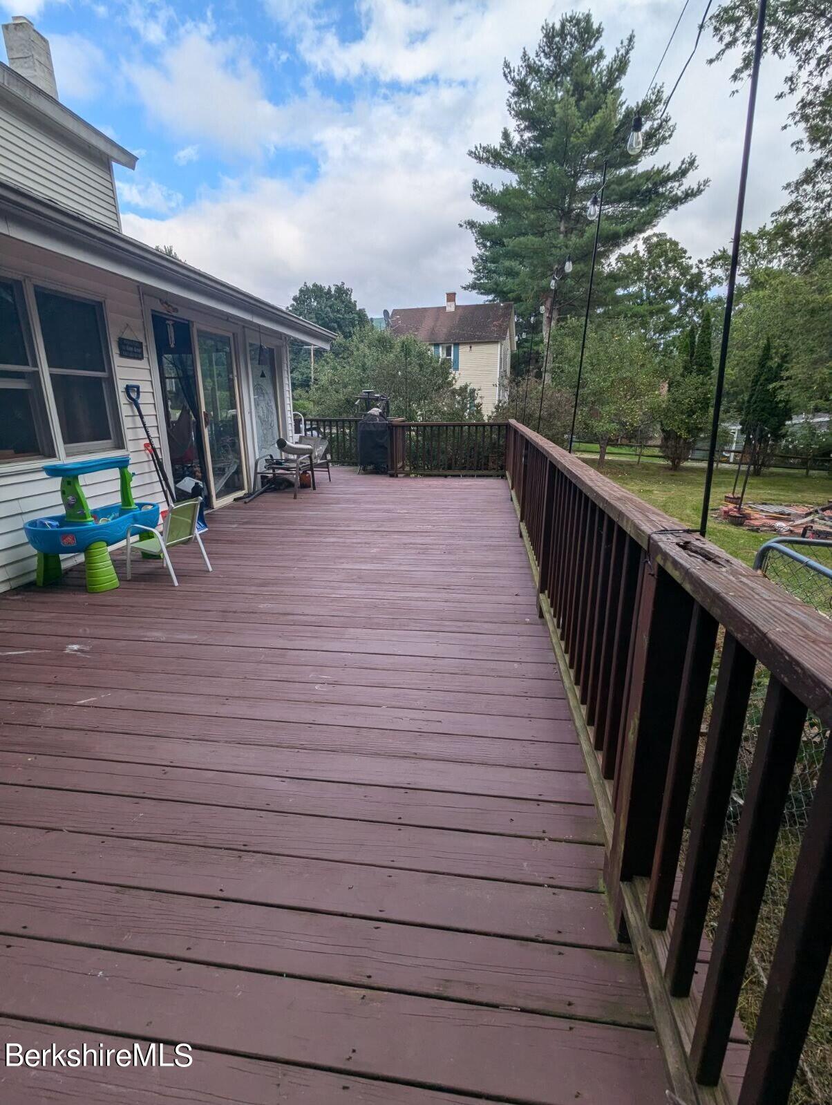 1127 North Hoosac Road Williamstown, MA 01267 - Photo 3 of 54 Deck