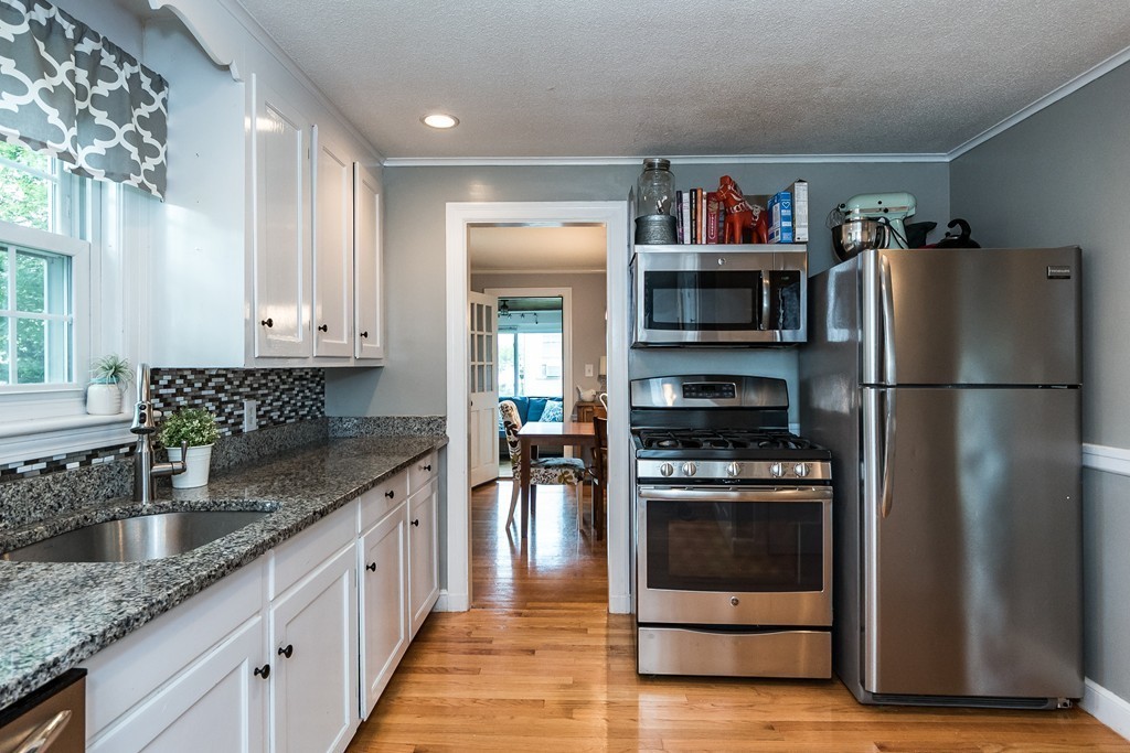 51 Gretter Road Boston, MA 02132 - Photo 12 of 28 Gallery Image 12
