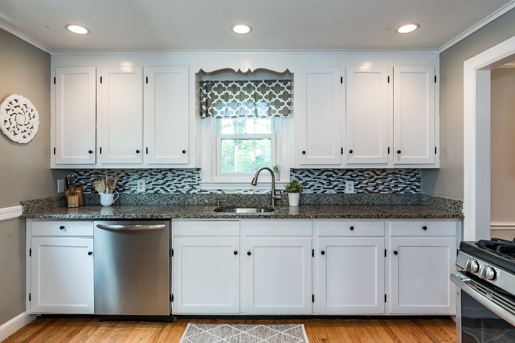 51 Gretter Road Boston, MA 02132 - Photo 14 of 28 Gallery Image 14