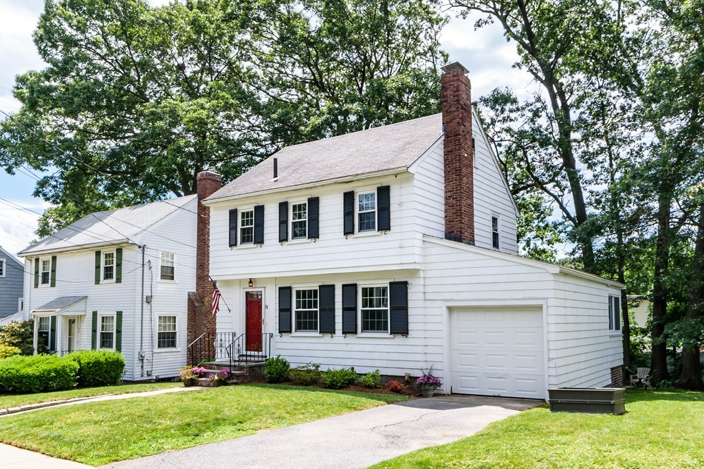 51 Gretter Road Boston, MA 02132 - Photo 3 of 28 Gallery Image 3
