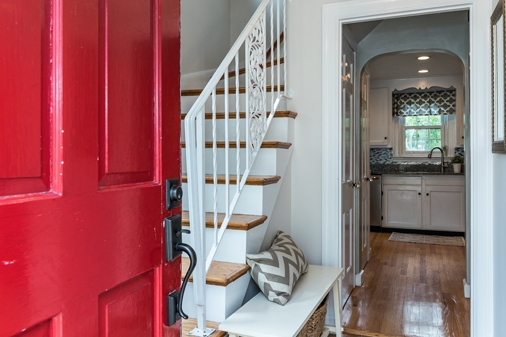 51 Gretter Road Boston, MA 02132 - Photo 4 of 28 Gallery Image 4