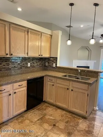 $2,300 | 1350 Portside Drive, Fleming Island, FL 32003