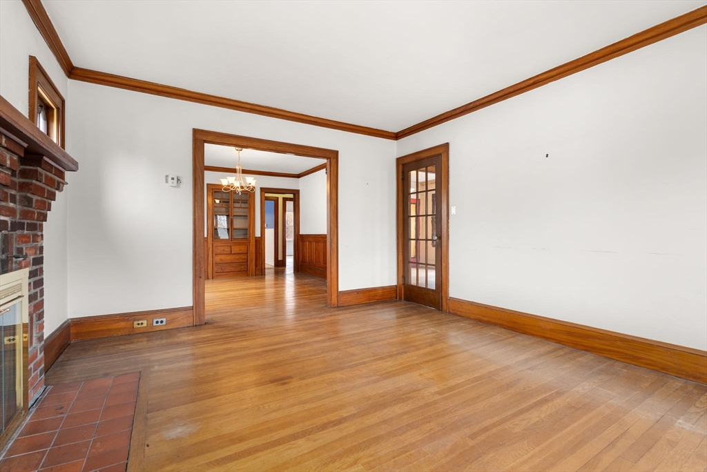 27-28 Seagrave Road Cambridge, MA 02140 - Photo 18 of 28 Gallery Image 18