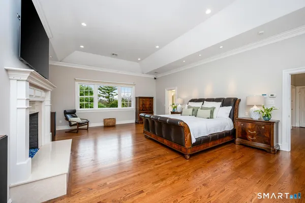 $4,695,000 | 21 Fox Hill Lane, Darien, CT 06820