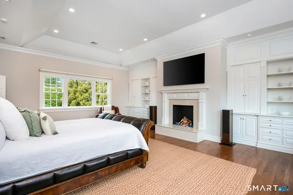 $4,695,000 | 21 Fox Hill Lane, Darien, CT 06820