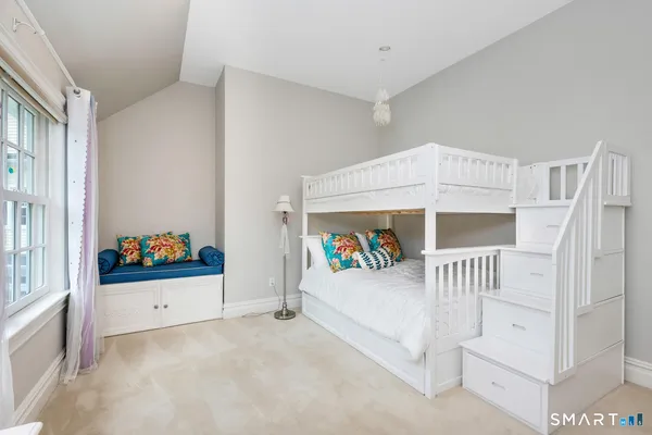 $4,695,000 | 21 Fox Hill Lane, Darien, CT 06820