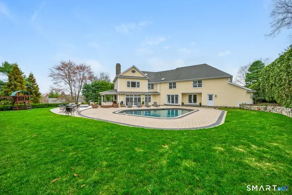$4,695,000 | 21 Fox Hill Lane, Darien, CT 06820