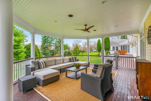 $4,695,000 | 21 Fox Hill Lane, Darien, CT 06820