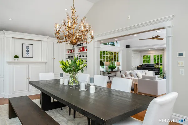 $4,695,000 | 21 Fox Hill Lane, Darien, CT 06820