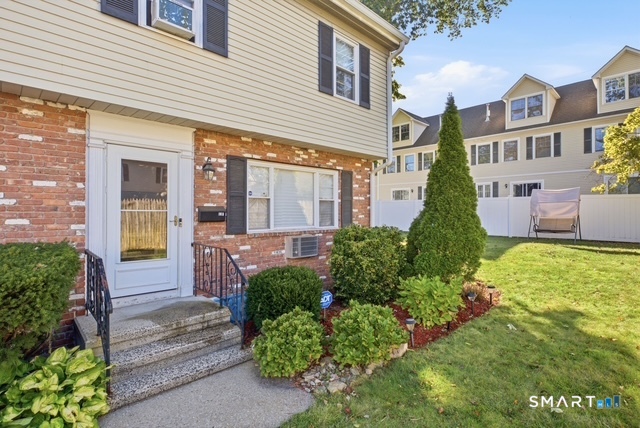 63 Maple Tree Avenue, Unit F Stamford, CT 06906 - Photo 1 of 29 Gallery Image 1