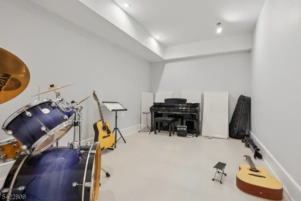 $5,299,000 | 290 Long Hill Drive, Short Hills, NJ 07078