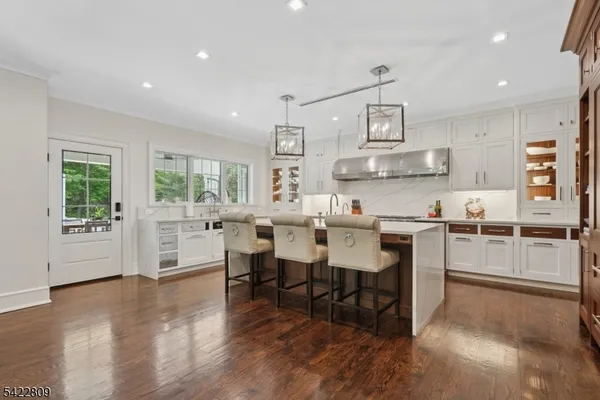 $5,299,000 | 290 Long Hill Drive, Short Hills, NJ 07078