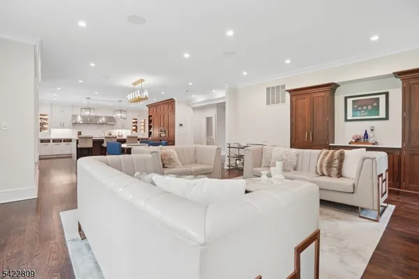 $5,299,000 | 290 Long Hill Drive, Short Hills, NJ 07078