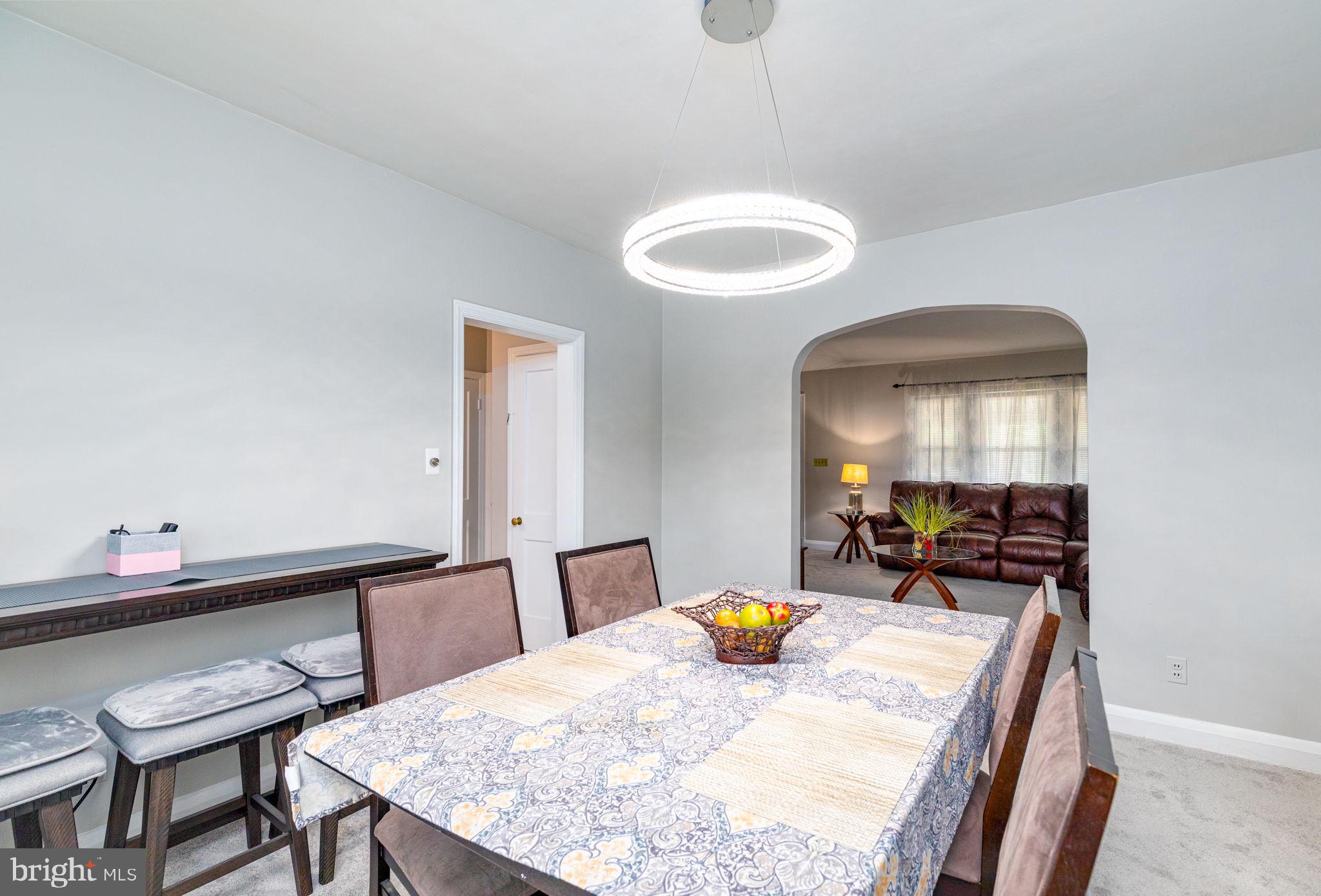 4907 Briarclift Road Baltimore, MD 21229 - Photo 7 of 25 Gallery Image 7