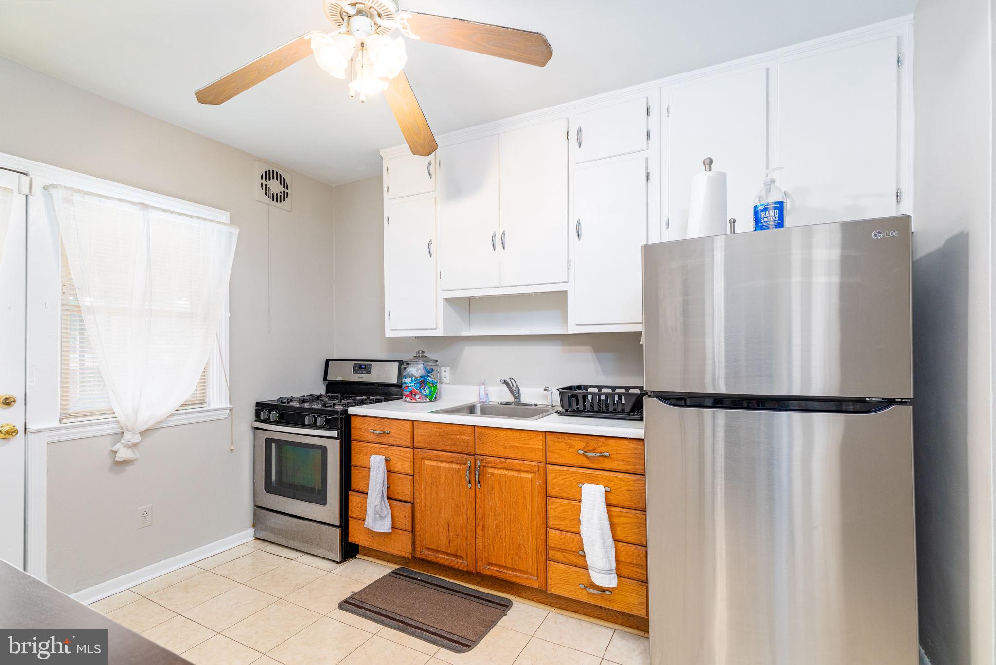 4907 Briarclift Road Baltimore, MD 21229 - Photo 8 of 25 Gallery Image 8