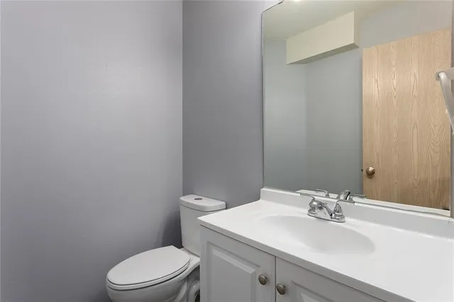 $205,000 | 8123 North Lawn Avenue, Kansas City, MO 64119