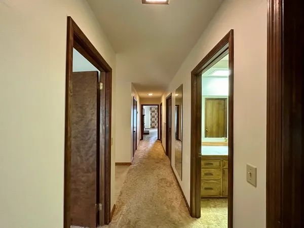 $320,000 | 5704 East Forest Lake Drive, Tifton, GA 31794