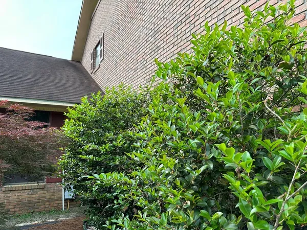 $320,000 | 5704 East Forest Lake Drive, Tifton, GA 31794